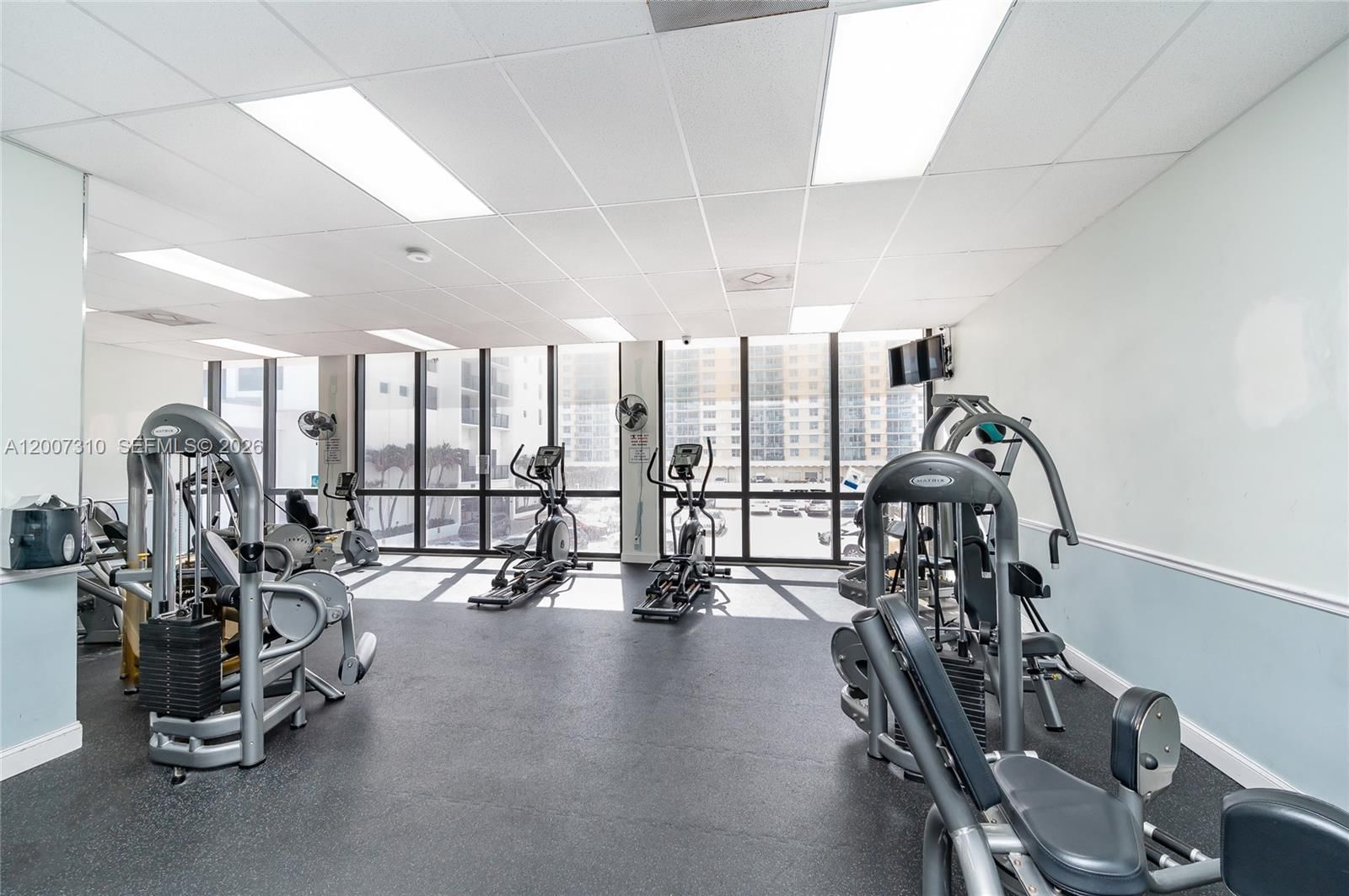 Real estate property located at 2301 Ocean Dr #1102, Broward, Catania Condo, Hollywood, FL