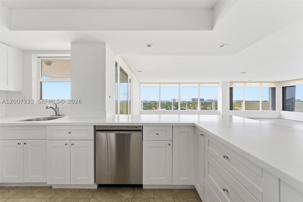 Real estate property located at 2000 135th St PH, Miami-dade, Keystone Towers Condo, North Miami, FL