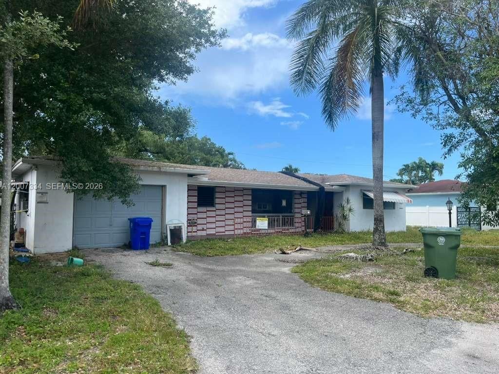 Real estate property located at 6841 16th Ct, Broward, Pembroke Pines No 1, Pembroke Pines, FL