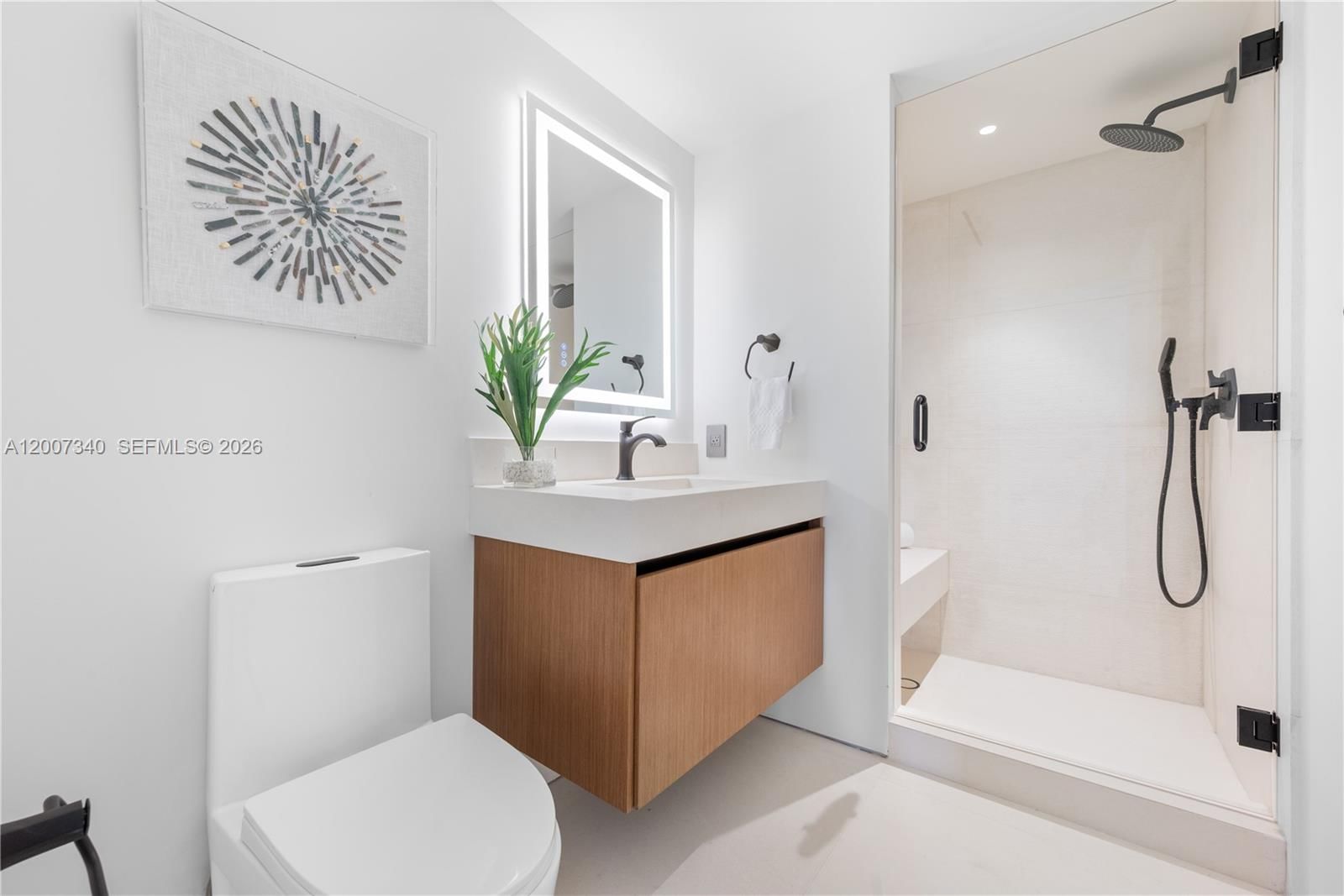 Real estate property located at 6365 Collins Ave #3904, Miami-dade, Akoya Condo, Miami Beach, FL