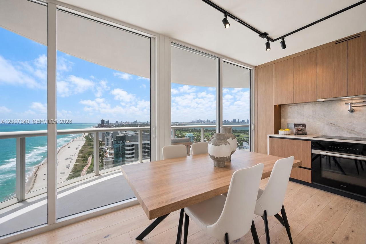 Real estate property located at 6365 Collins Ave #3904, Miami-dade, Akoya Condo, Miami Beach, FL