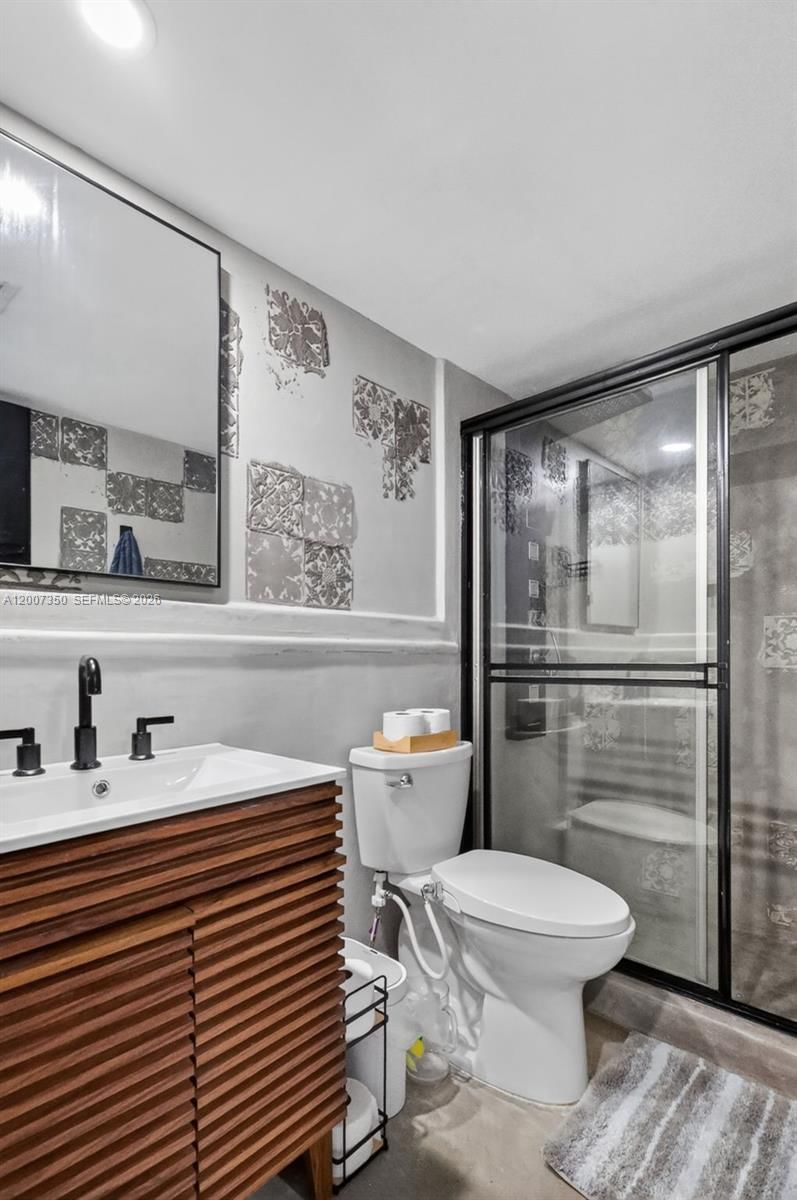 Real estate property located at 2751 Ocean Dr #504S, Broward, Aquarius Condo, Hollywood, FL