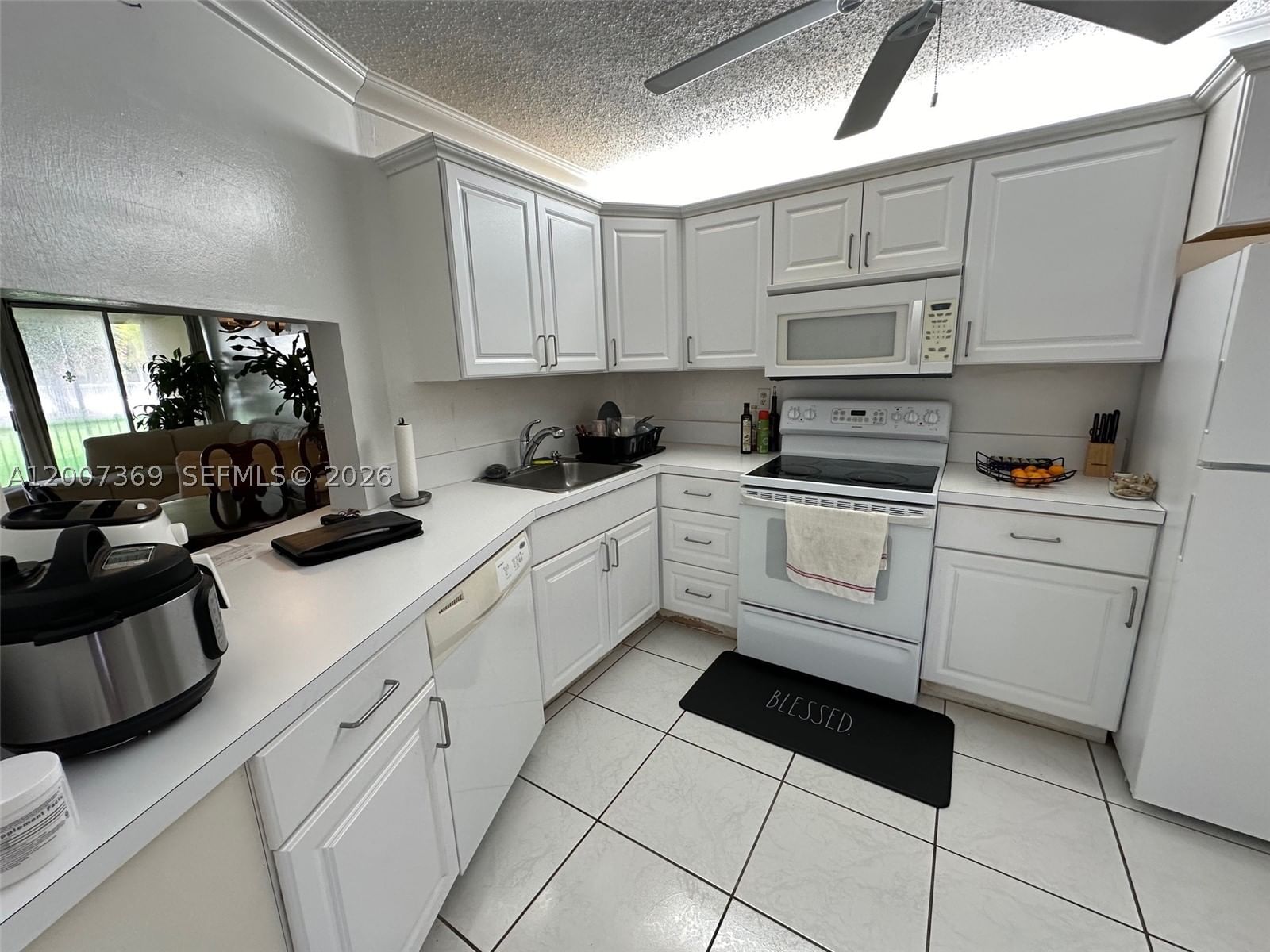 Real estate property located at 1750 191st St #105-1, Miami-dade, Jade Winds Group-daisy Ga, Miami, FL