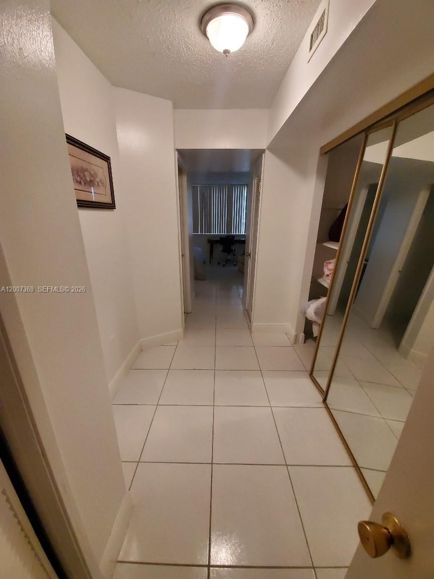 Real estate property located at 1750 191st St #105-1, Miami-dade, Jade Winds Group-daisy Ga, Miami, FL