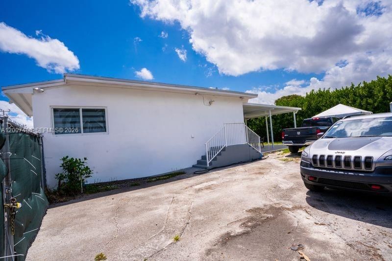 Real estate property located at 5290 Palm Ave, Miami-dade, Ulelah Rev Plat, Hialeah, FL