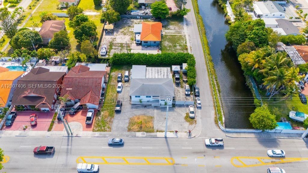 Real estate property located at 5290 Palm Ave, Miami-dade, Ulelah Rev Plat, Hialeah, FL