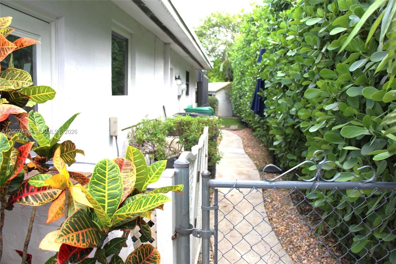 Real estate property located at 14544 76th St, Miami-dade, Kendale Lakes Sec Eight, Miami, FL