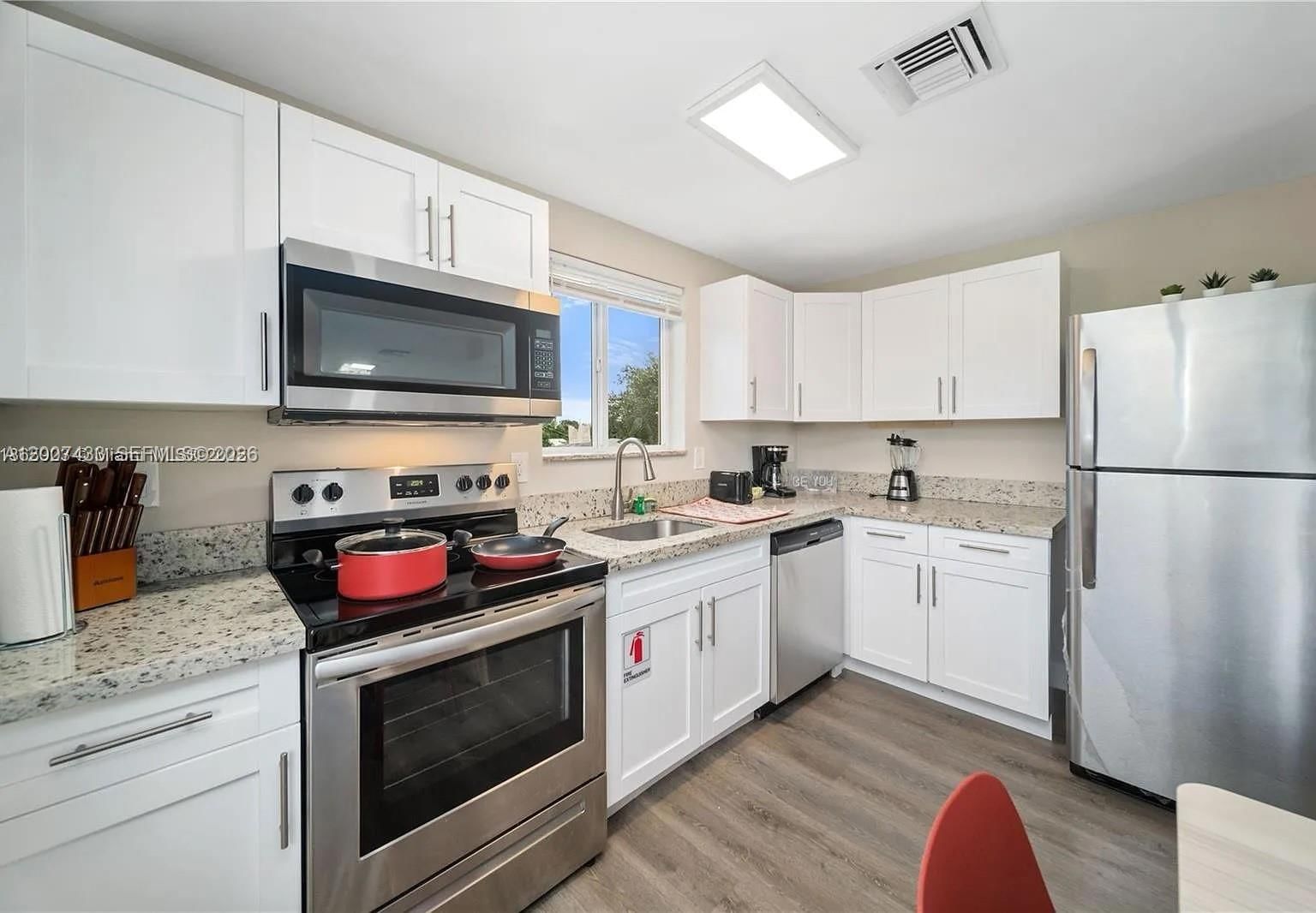 Real estate property located at 2320 Garfield St, Broward, Hollywood Terrace, Hollywood, FL