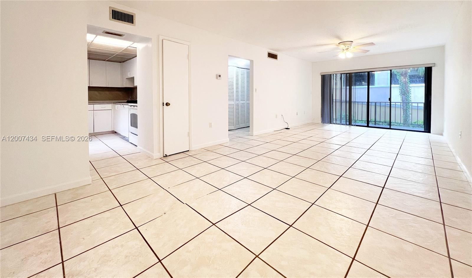 Real estate property located at 8287 128th St #205, Miami-dade, Sunrise Point Condo Bldg, Pinecrest, FL