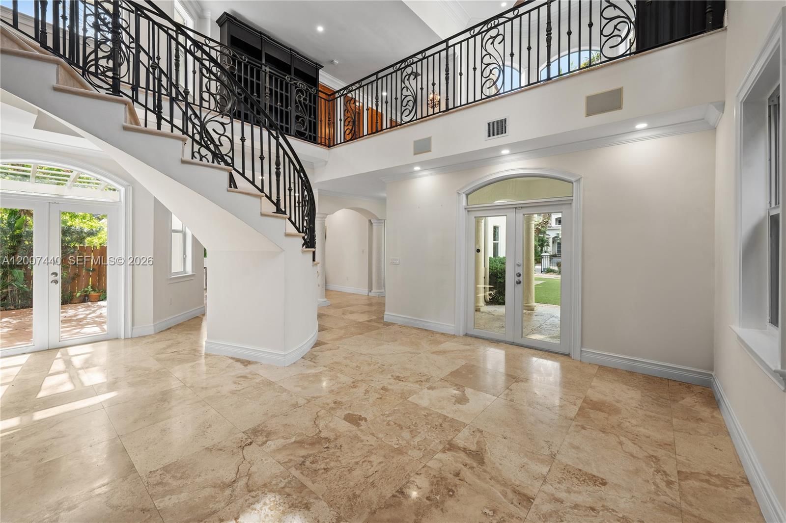 Real estate property located at 4065 Battersea Rd, Miami-dade, Coconut Grove Manor, Miami, FL