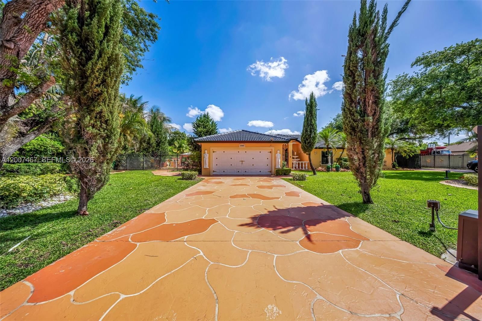 Real estate property located at 15860 287th St, Miami-dade, Biscayne Best, Homestead, FL