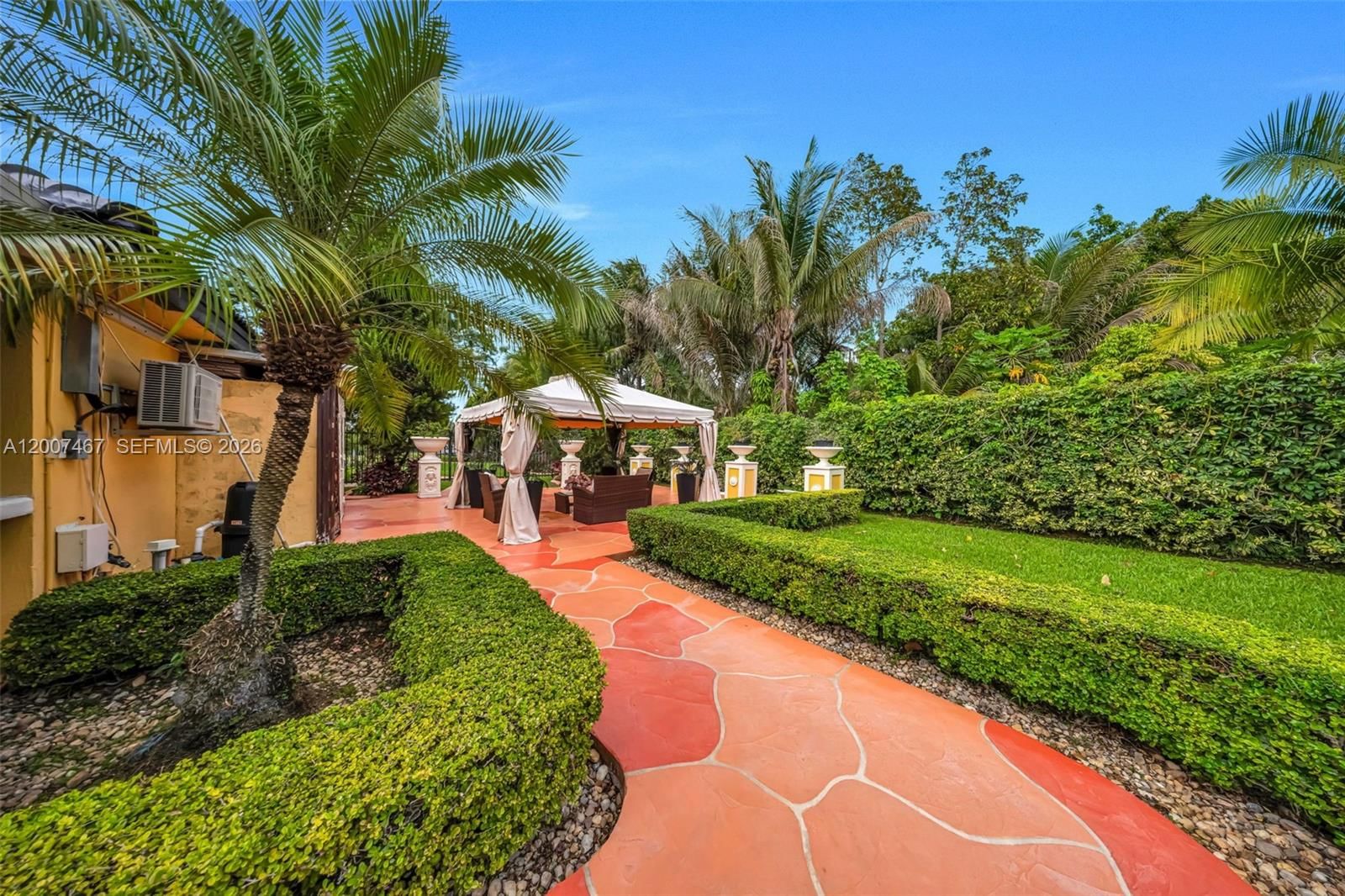 Real estate property located at 15860 287th St, Miami-dade, Biscayne Best, Homestead, FL