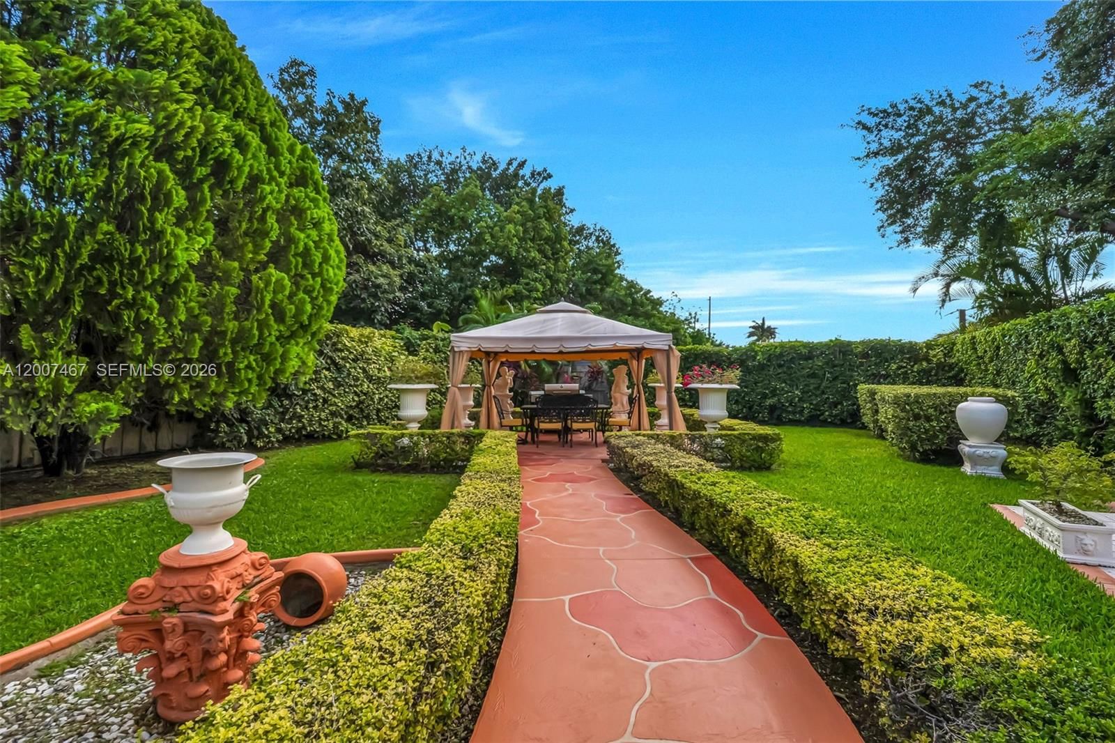 Real estate property located at 15860 287th St, Miami-dade, Biscayne Best, Homestead, FL