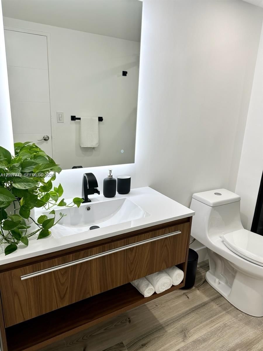 Real estate property located at 4544 79th Ave #1F, Miami-dade, Doral Gardens Condo, Doral, FL