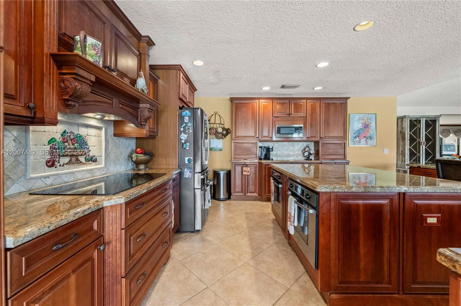 Real estate property located at 10651 27th St, Broward, Davie West, Davie, FL