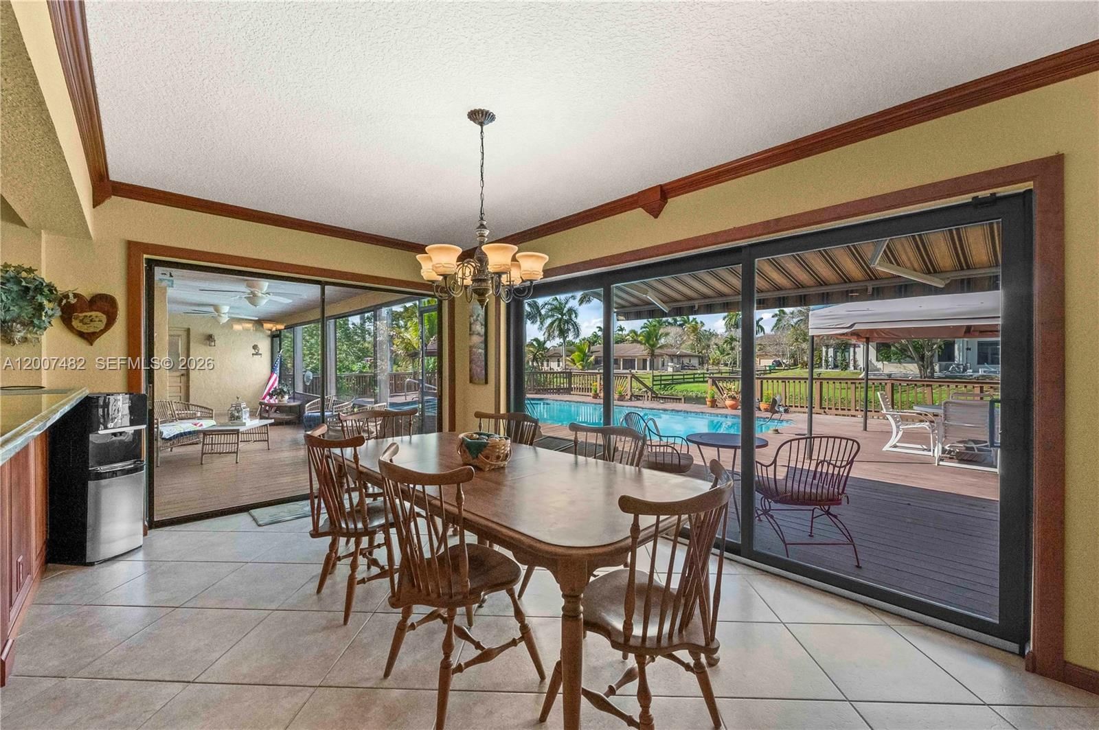 Real estate property located at 10651 27th St, Broward, Davie West, Davie, FL