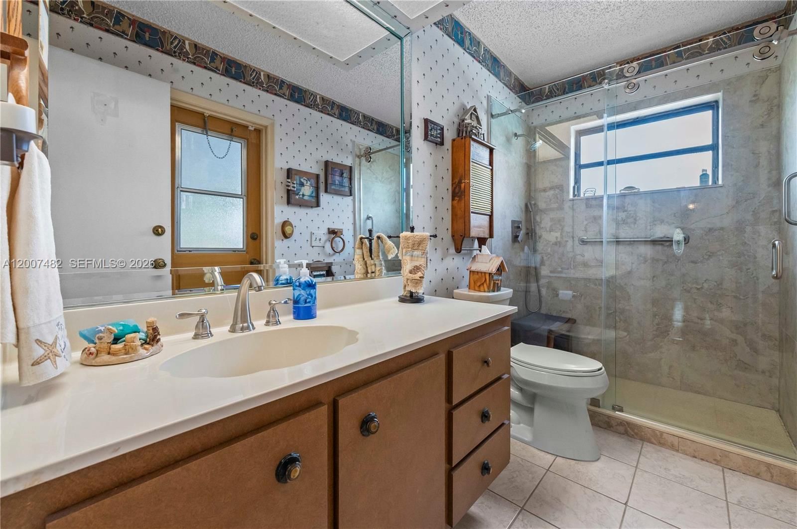 Real estate property located at 10651 27th St, Broward, Davie West, Davie, FL