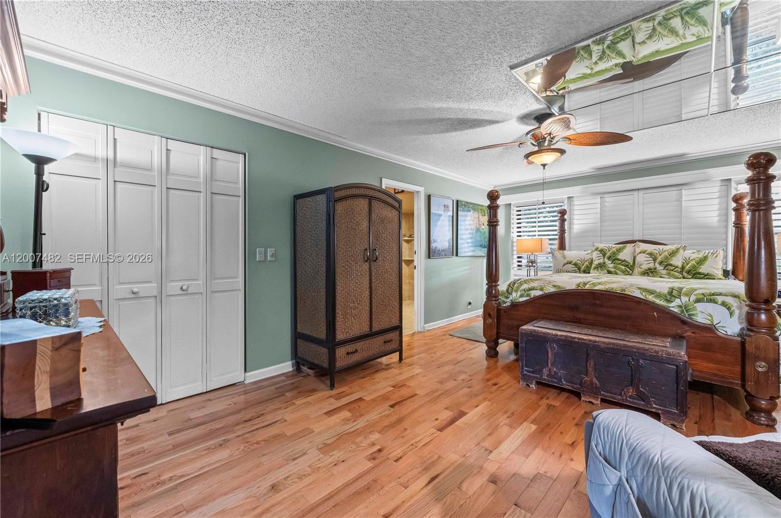 Real estate property located at 10651 27th St, Broward, Davie West, Davie, FL