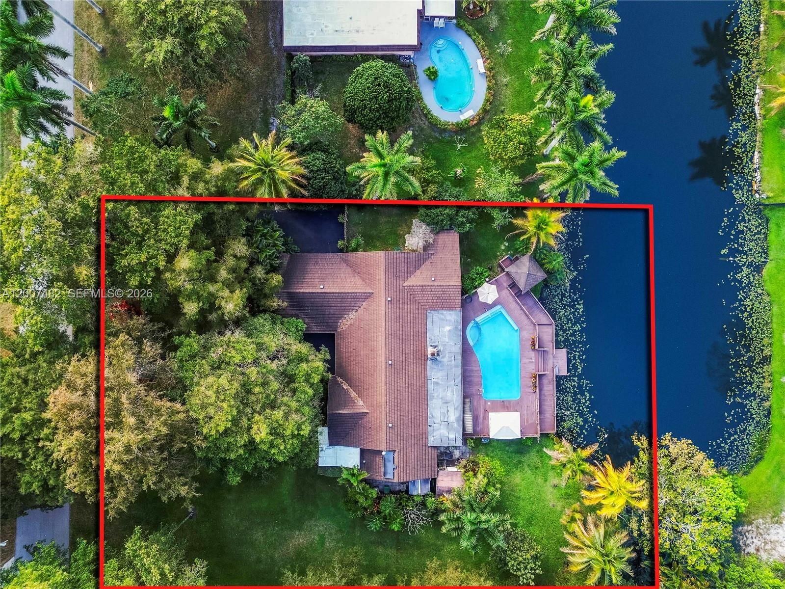 Real estate property located at 10651 27th St, Broward, Davie West, Davie, FL