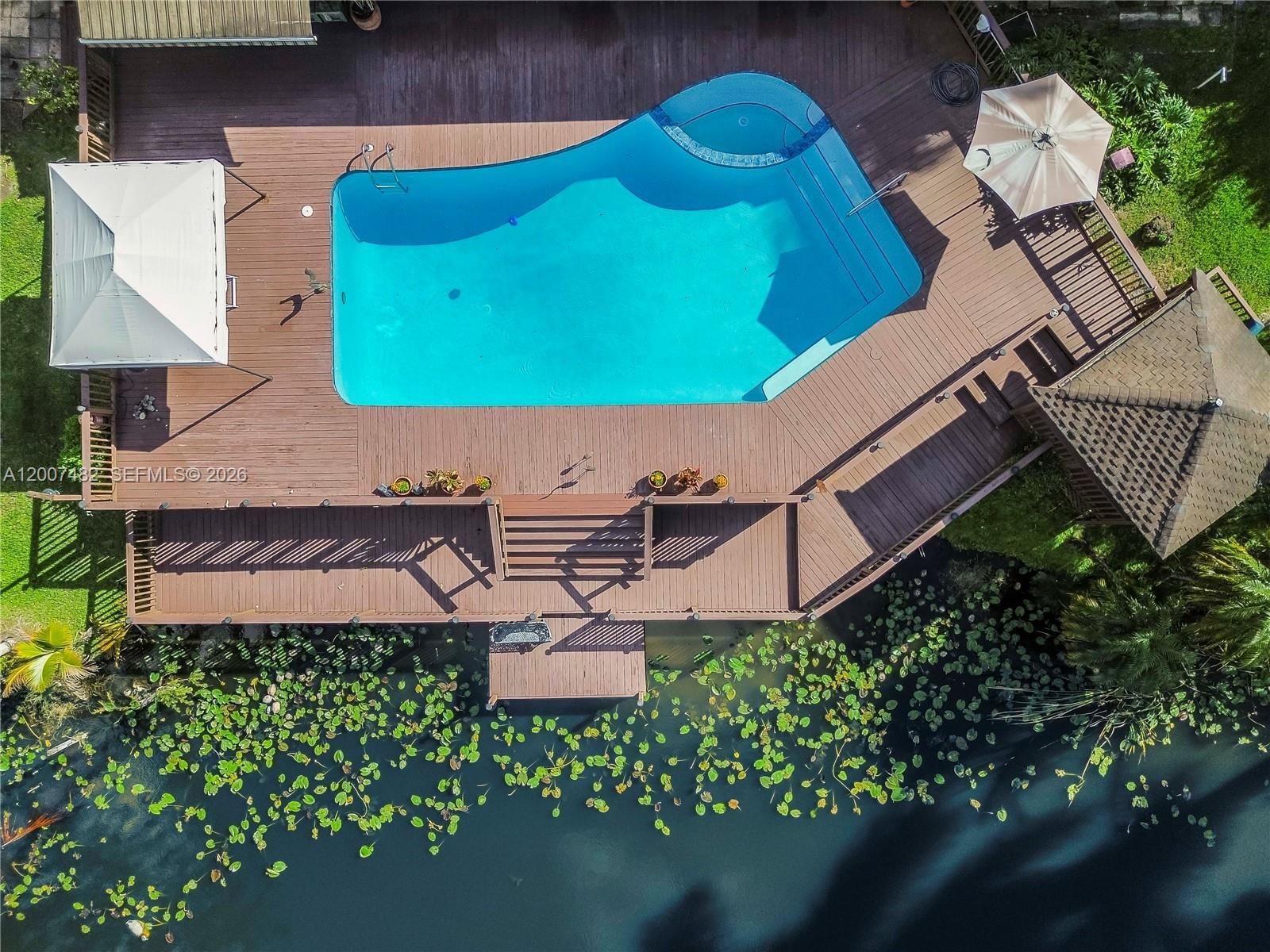 Real estate property located at 10651 27th St, Broward, Davie West, Davie, FL