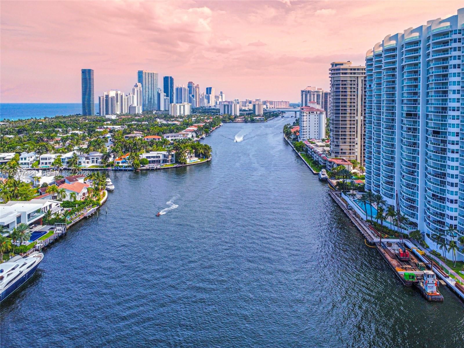 Real estate property located at 20505 Country Club Dr #931, Miami-dade, Waterview Condo, Aventura, FL