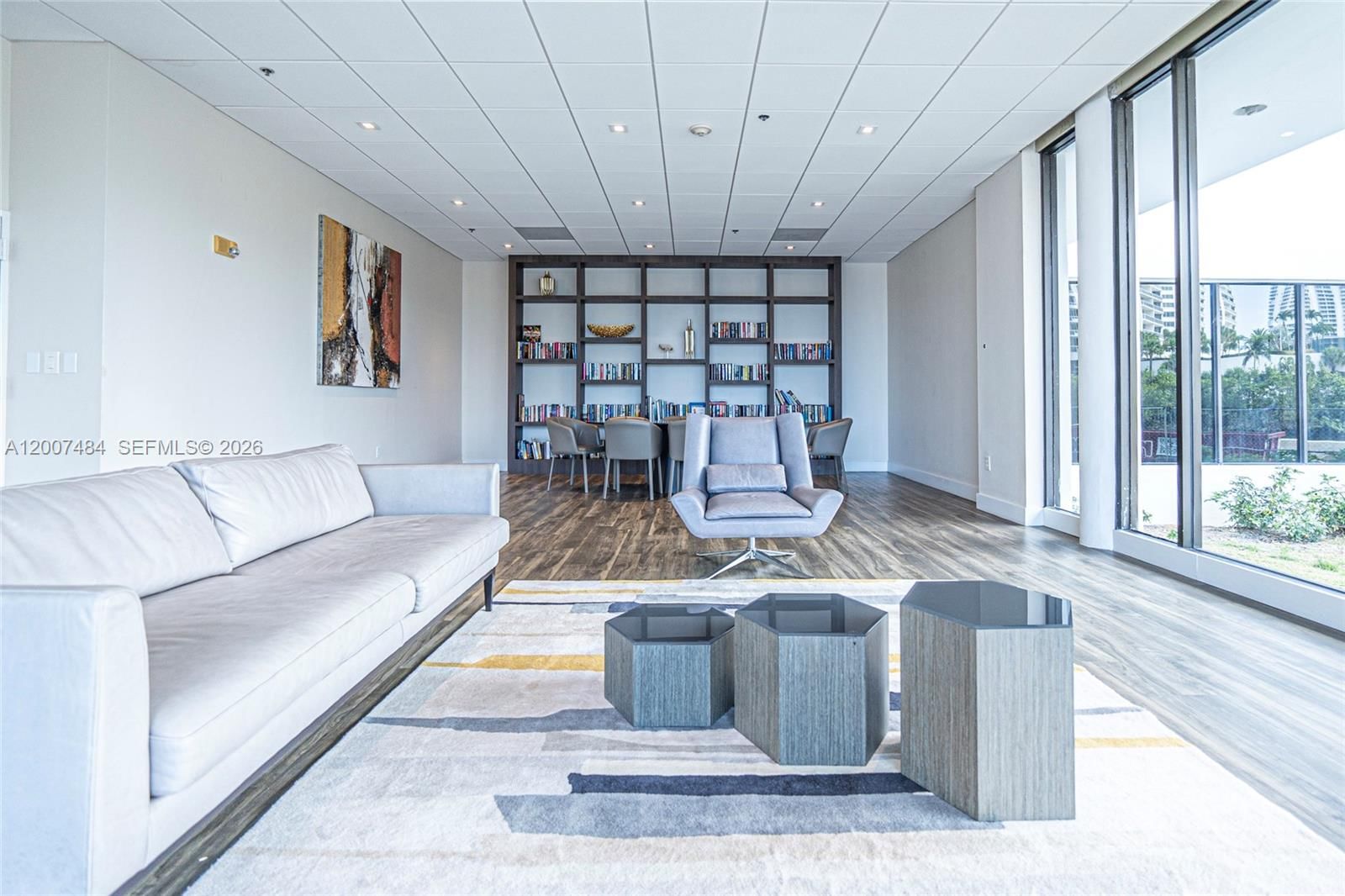 Real estate property located at 20505 Country Club Dr #931, Miami-dade, Waterview Condo, Aventura, FL