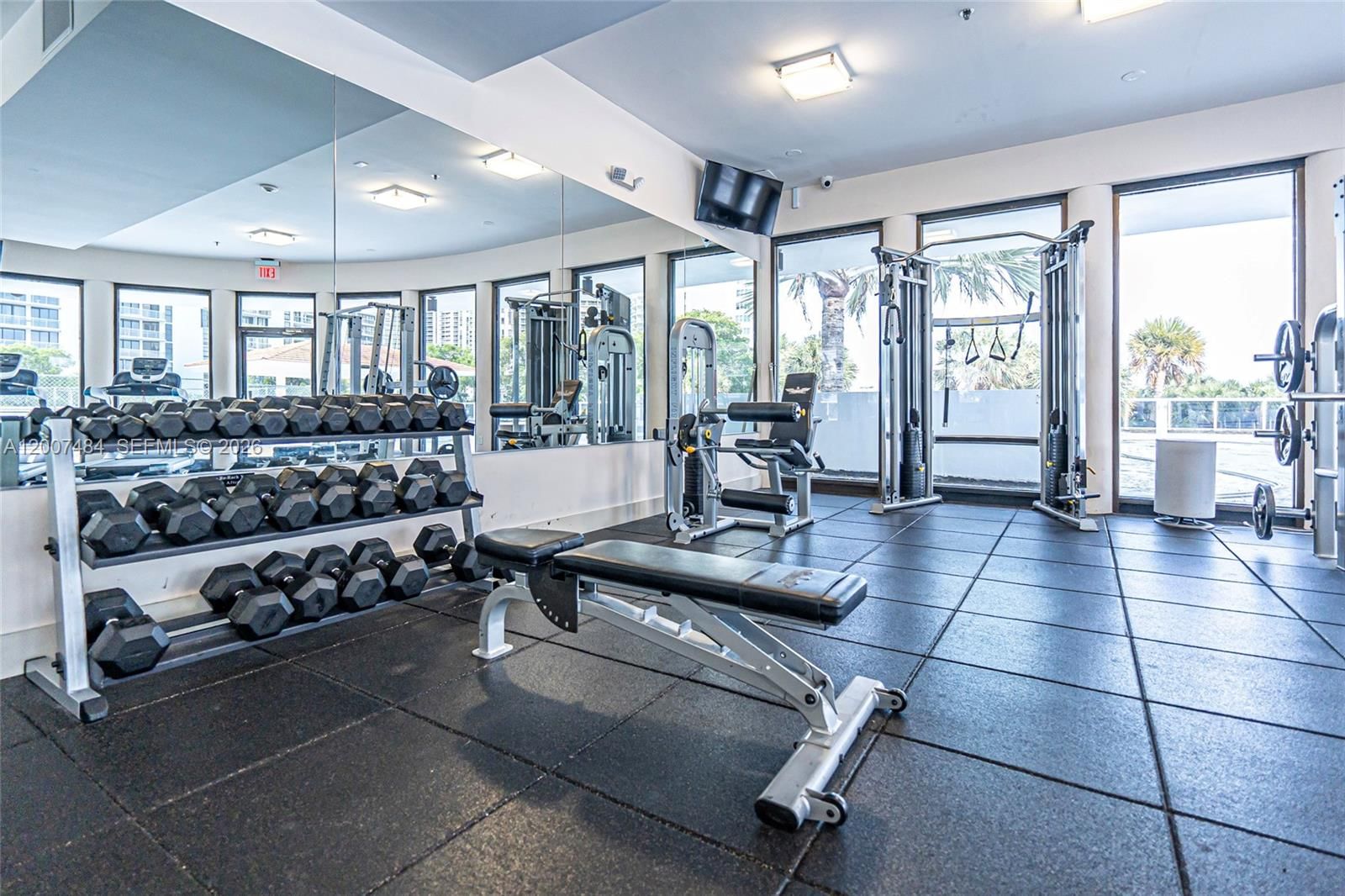 Real estate property located at 20505 Country Club Dr #931, Miami-dade, Waterview Condo, Aventura, FL