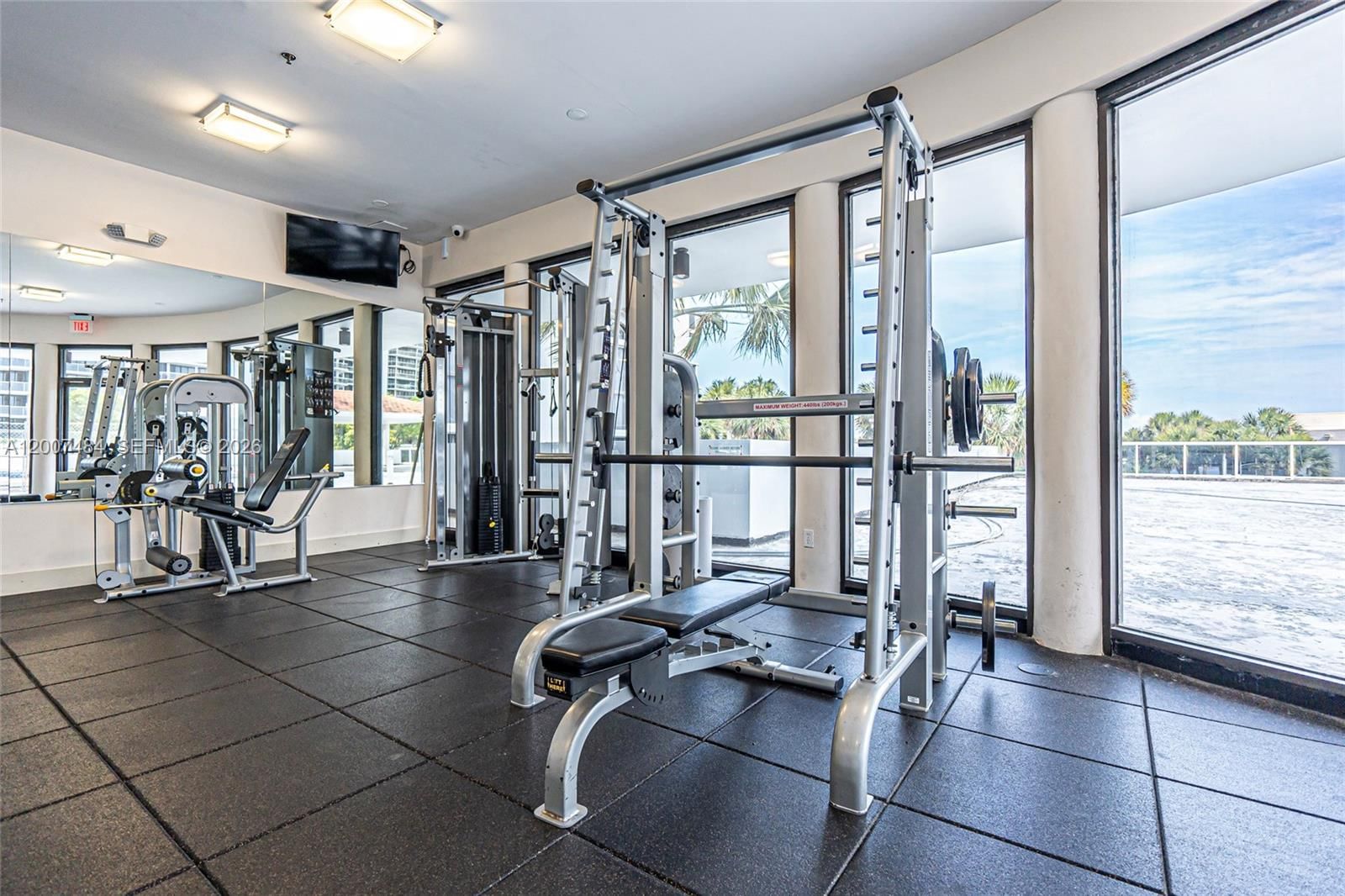 Real estate property located at 20505 Country Club Dr #931, Miami-dade, Waterview Condo, Aventura, FL