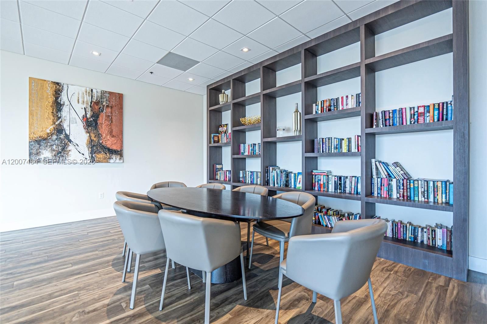 Real estate property located at 20505 Country Club Dr #931, Miami-dade, Waterview Condo, Aventura, FL