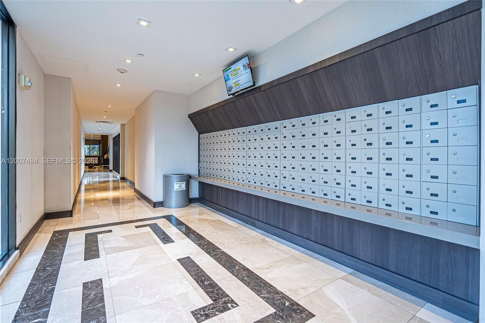 Real estate property located at 20505 Country Club Dr #931, Miami-dade, Waterview Condo, Aventura, FL