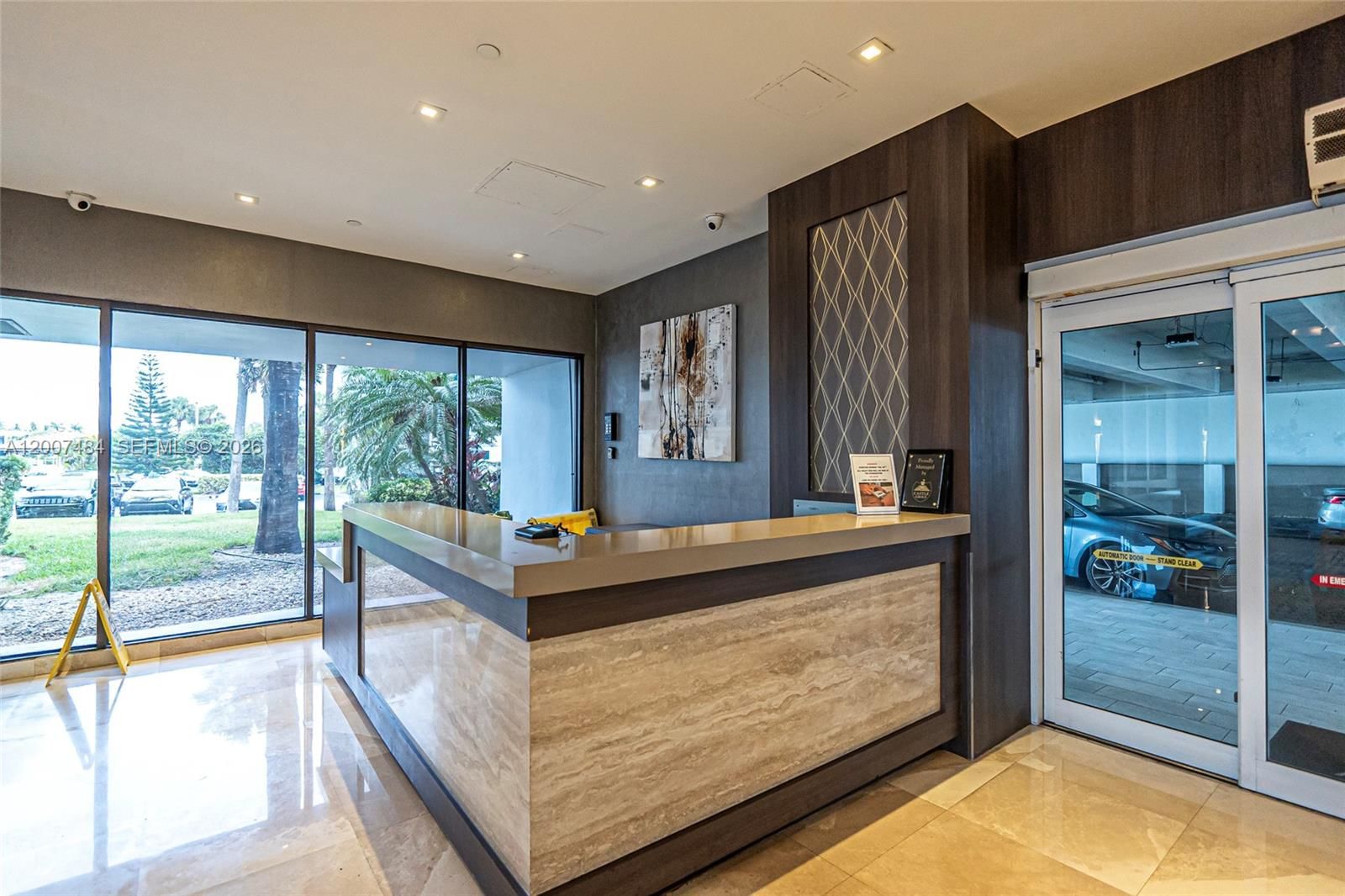 Real estate property located at 20505 Country Club Dr #931, Miami-dade, Waterview Condo, Aventura, FL