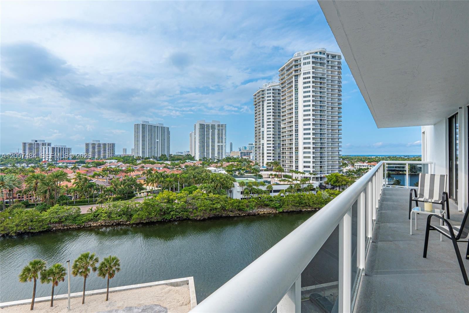 Real estate property located at 20505 Country Club Dr #931, Miami-dade, Waterview Condo, Aventura, FL