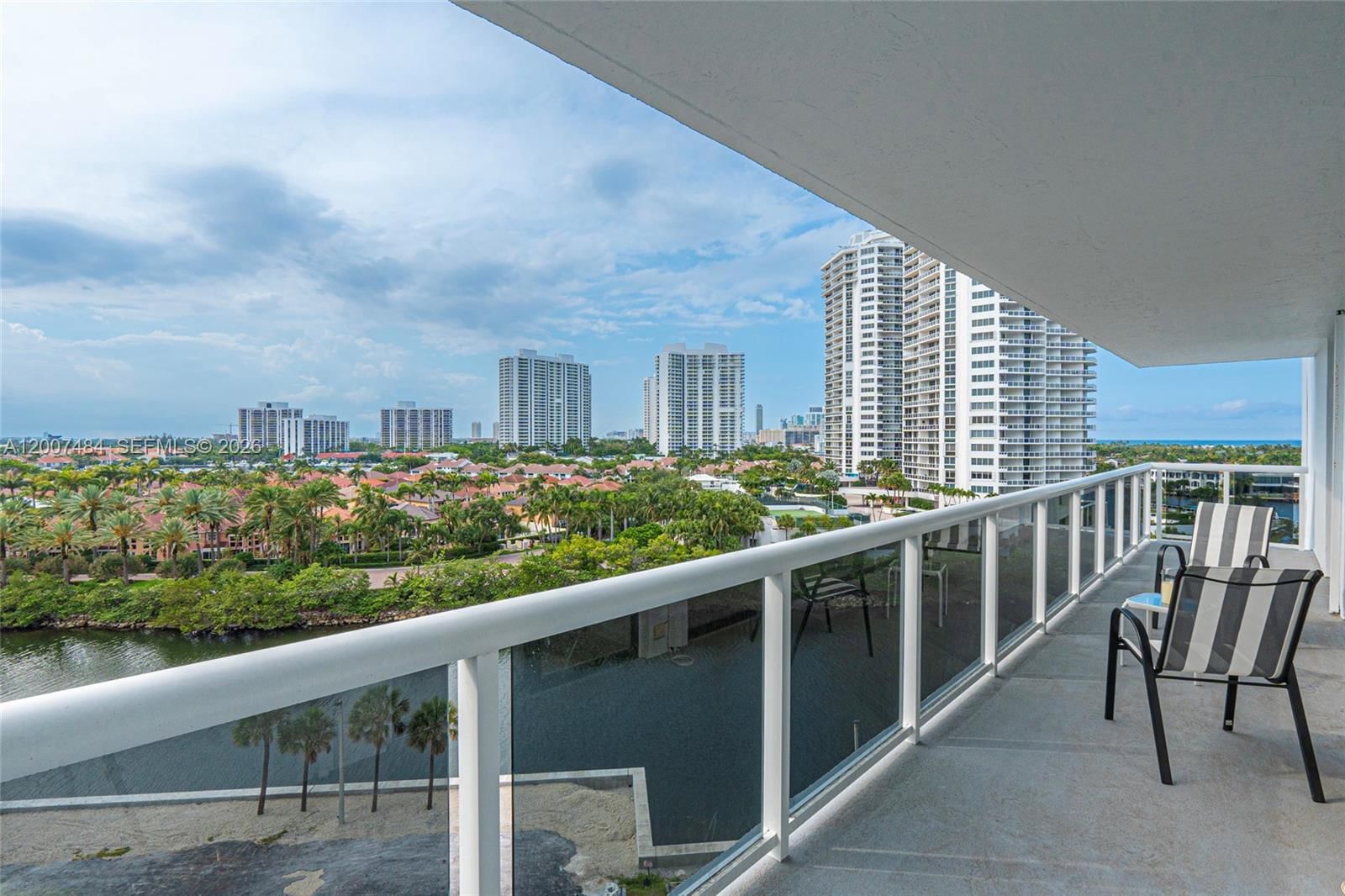 Real estate property located at 20505 Country Club Dr #931, Miami-dade, Waterview Condo, Aventura, FL