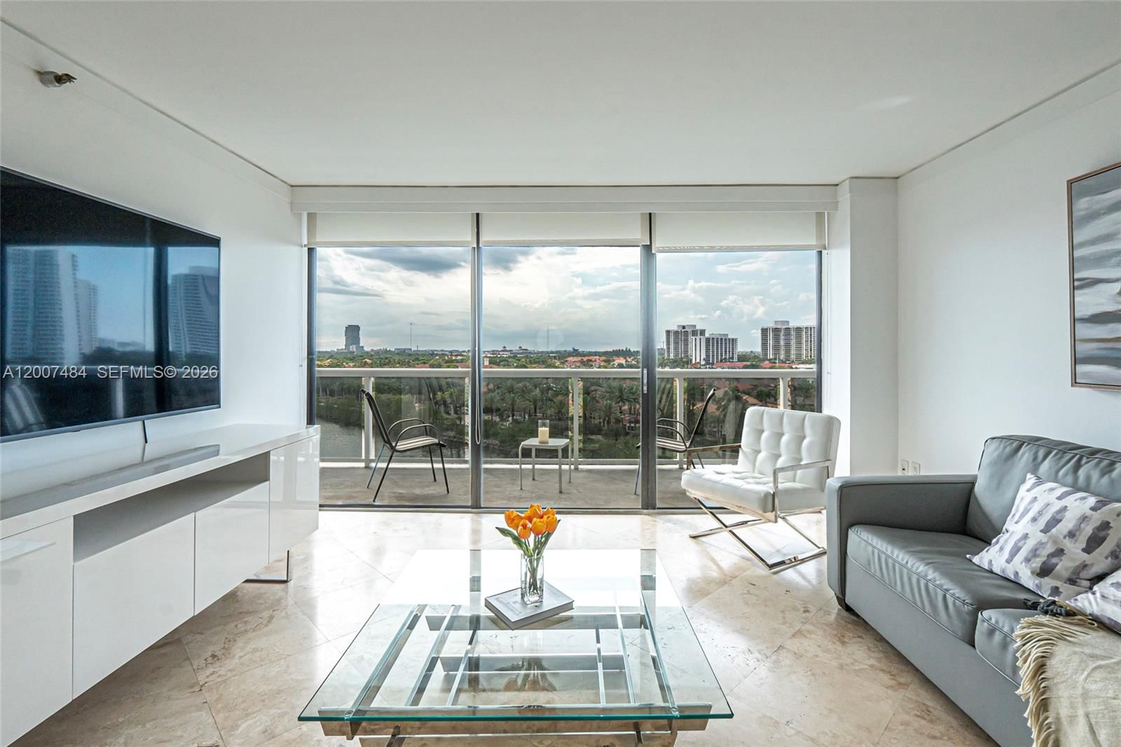 Real estate property located at 20505 Country Club Dr #931, Miami-dade, Waterview Condo, Aventura, FL