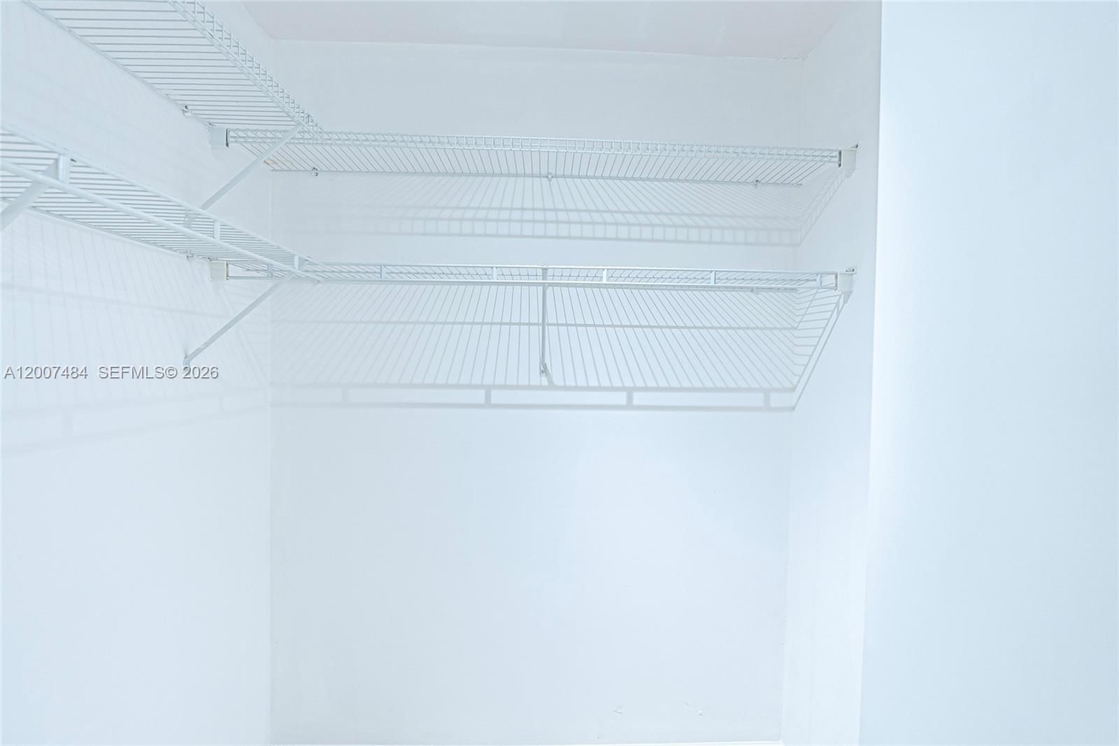 Real estate property located at 20505 Country Club Dr #931, Miami-dade, Waterview Condo, Aventura, FL