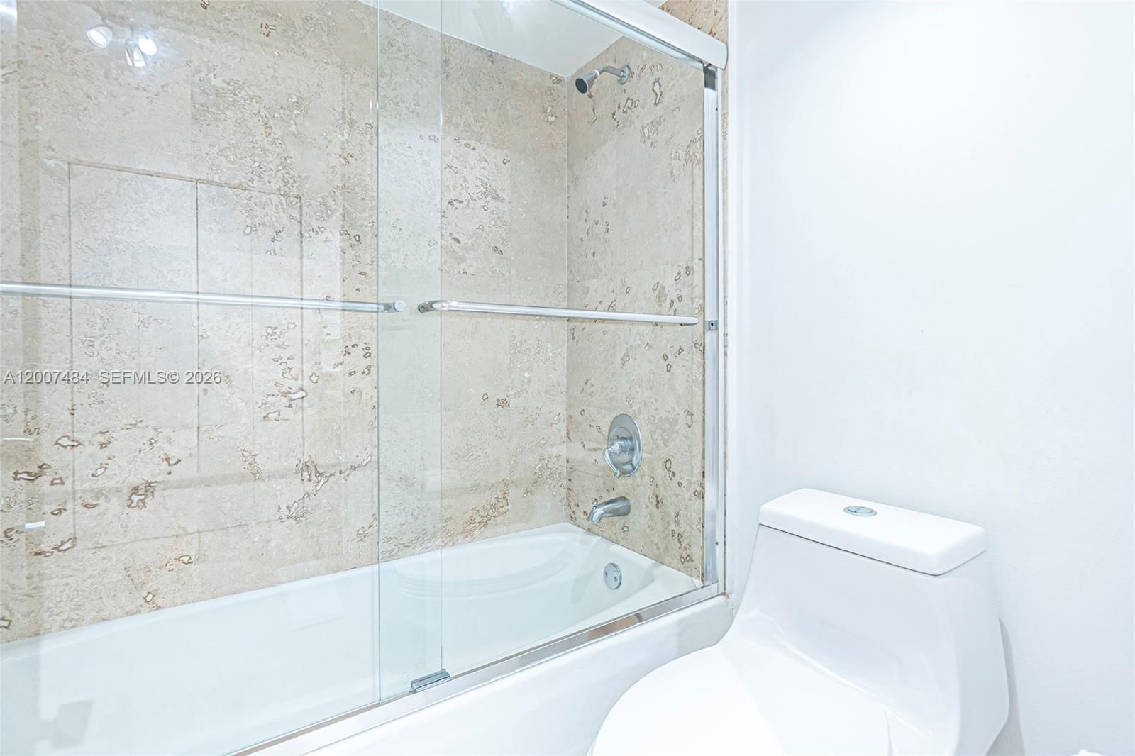 Real estate property located at 20505 Country Club Dr #931, Miami-dade, Waterview Condo, Aventura, FL