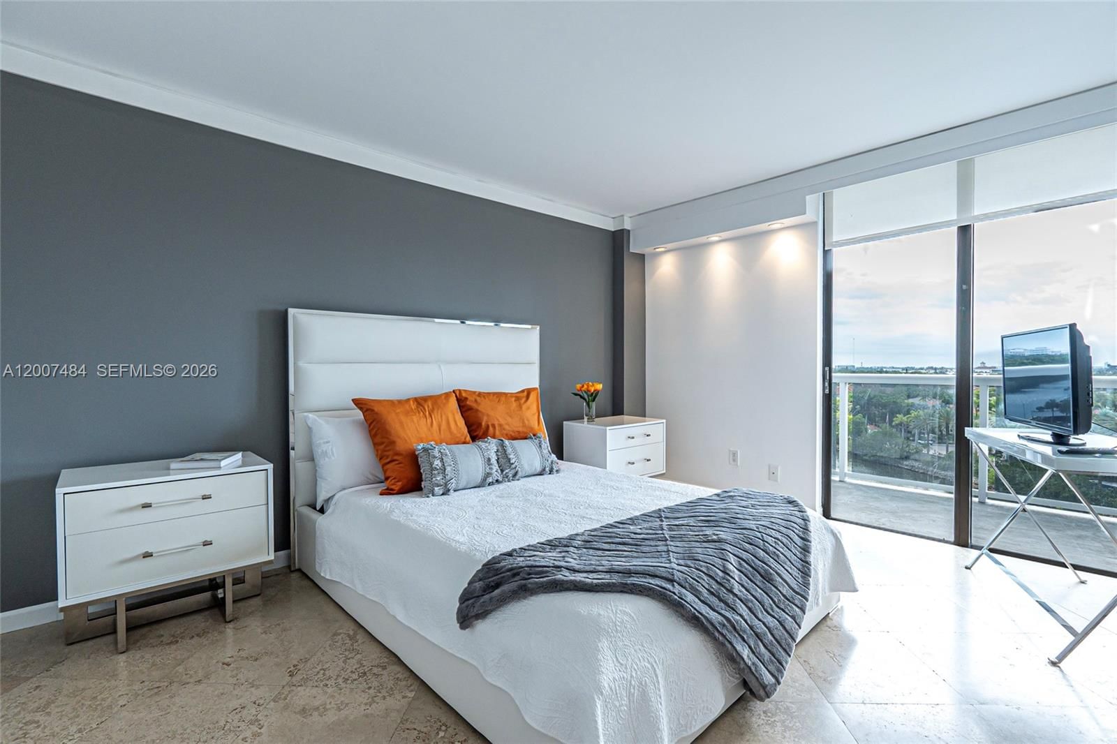 Real estate property located at 20505 Country Club Dr #931, Miami-dade, Waterview Condo, Aventura, FL