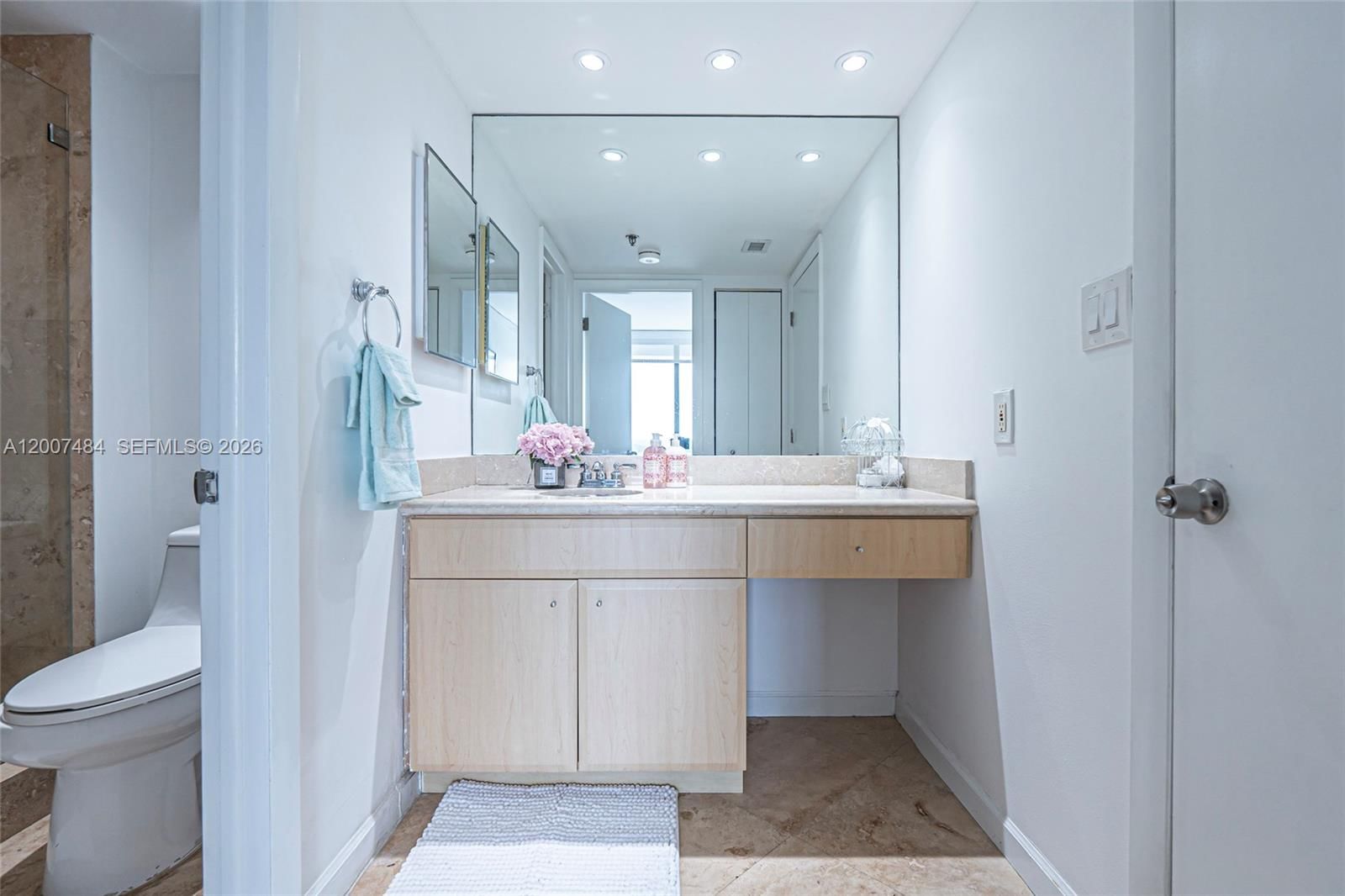 Real estate property located at 20505 Country Club Dr #931, Miami-dade, Waterview Condo, Aventura, FL