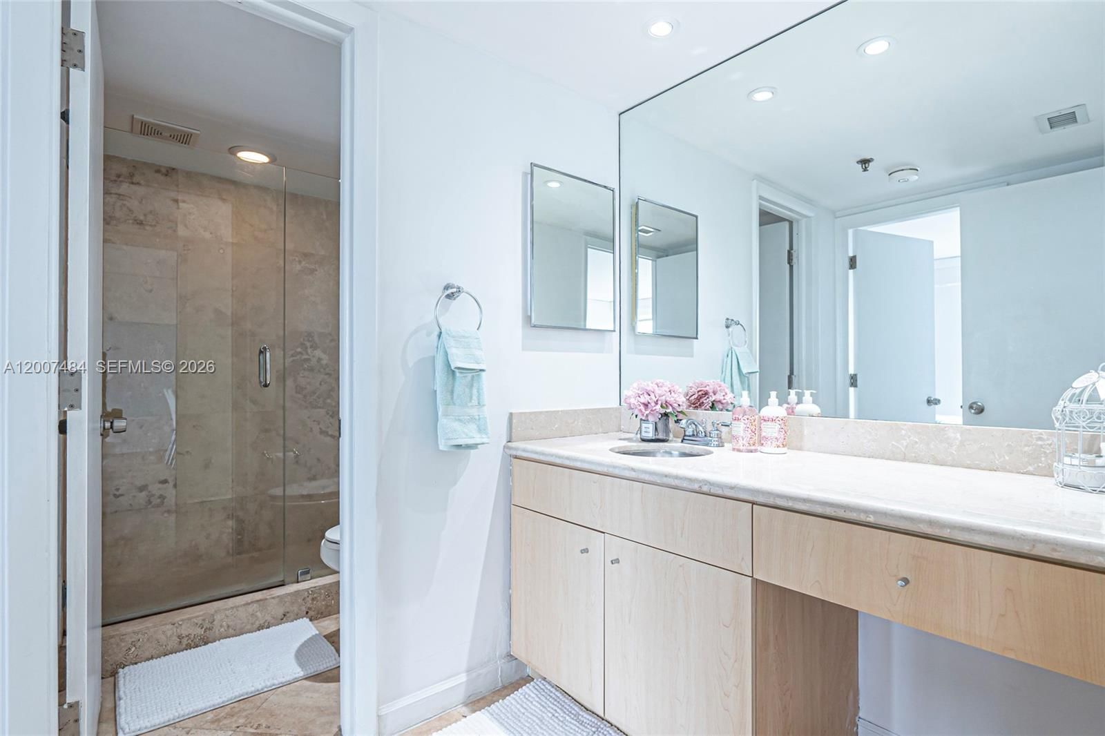 Real estate property located at 20505 Country Club Dr #931, Miami-dade, Waterview Condo, Aventura, FL