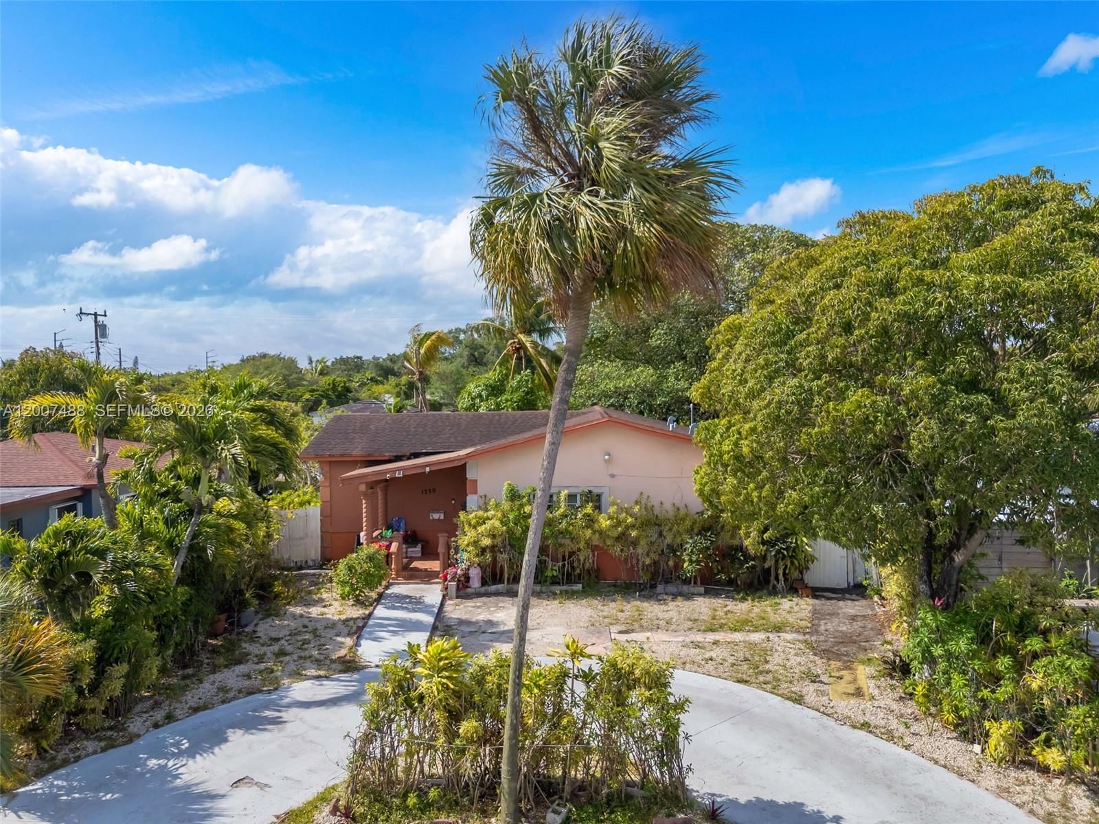 Real estate property located at 1320 135th St, Miami-dade, Kenmar Sub, North Miami, FL