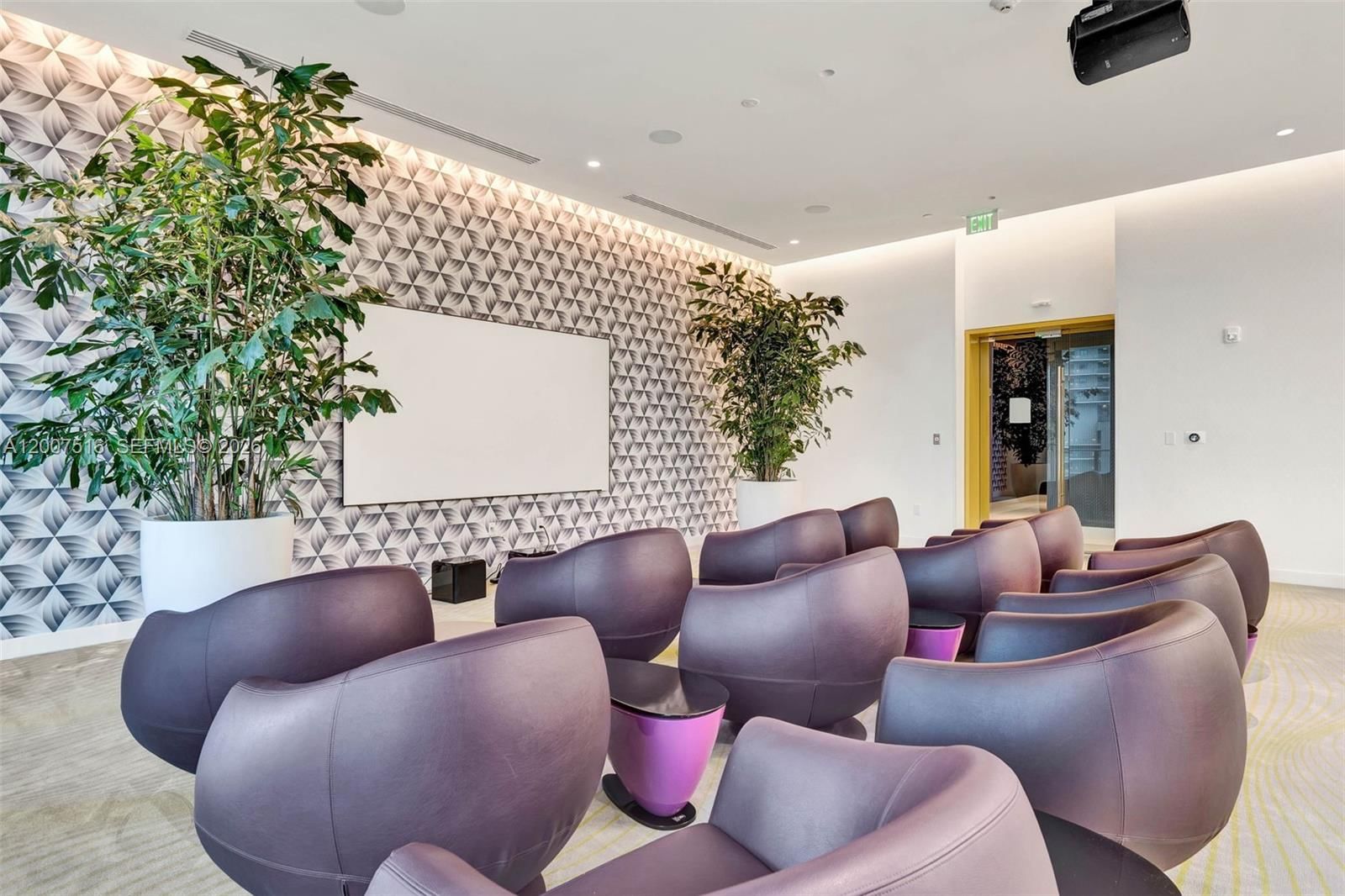 Real estate property located at 501 31st St #3704, Miami-dade, Paraiso Bayviews Condo, Miami, FL