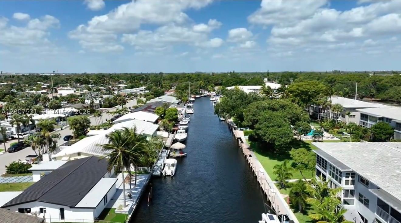 Real estate property located at 900 12th St #110, Broward, Rio Nuevo A Condo, Fort Lauderdale, FL
