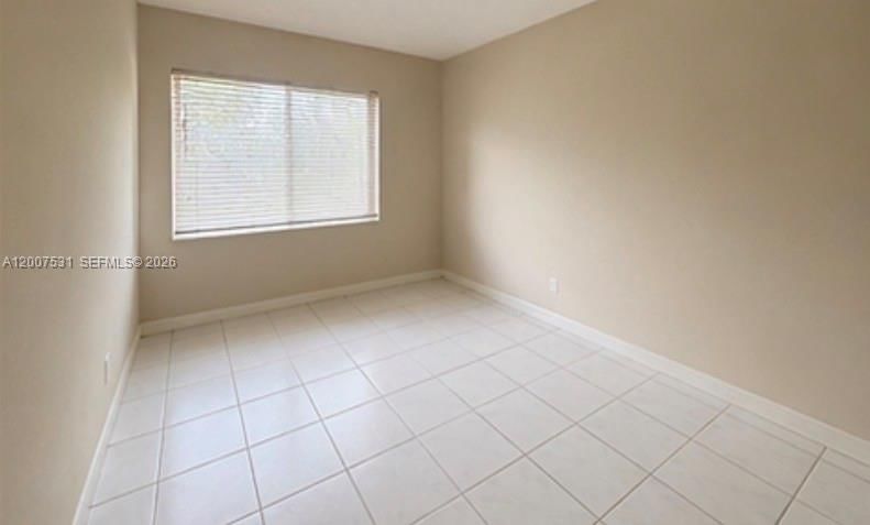 Real estate property located at 900 12th St #110, Broward, Rio Nuevo A Condo, Fort Lauderdale, FL