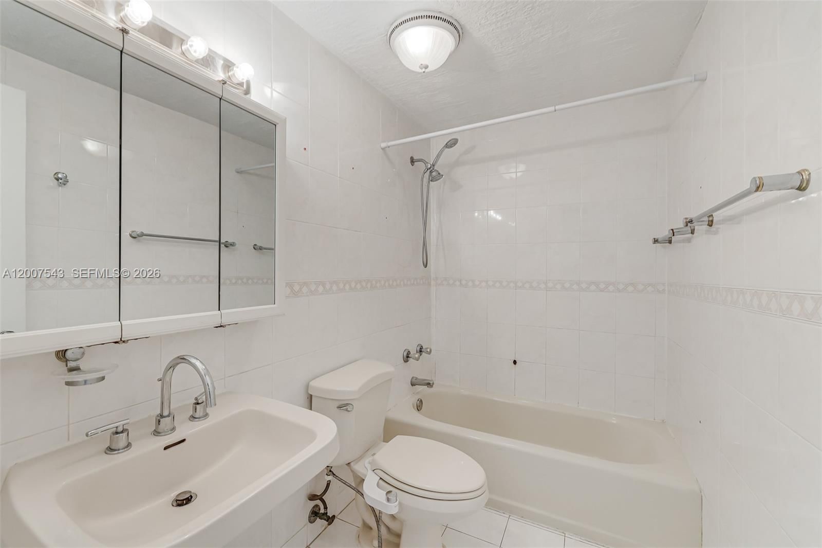 Real estate property located at 9610 16th St, Miami-dade, David Blank Estates, Miami, FL