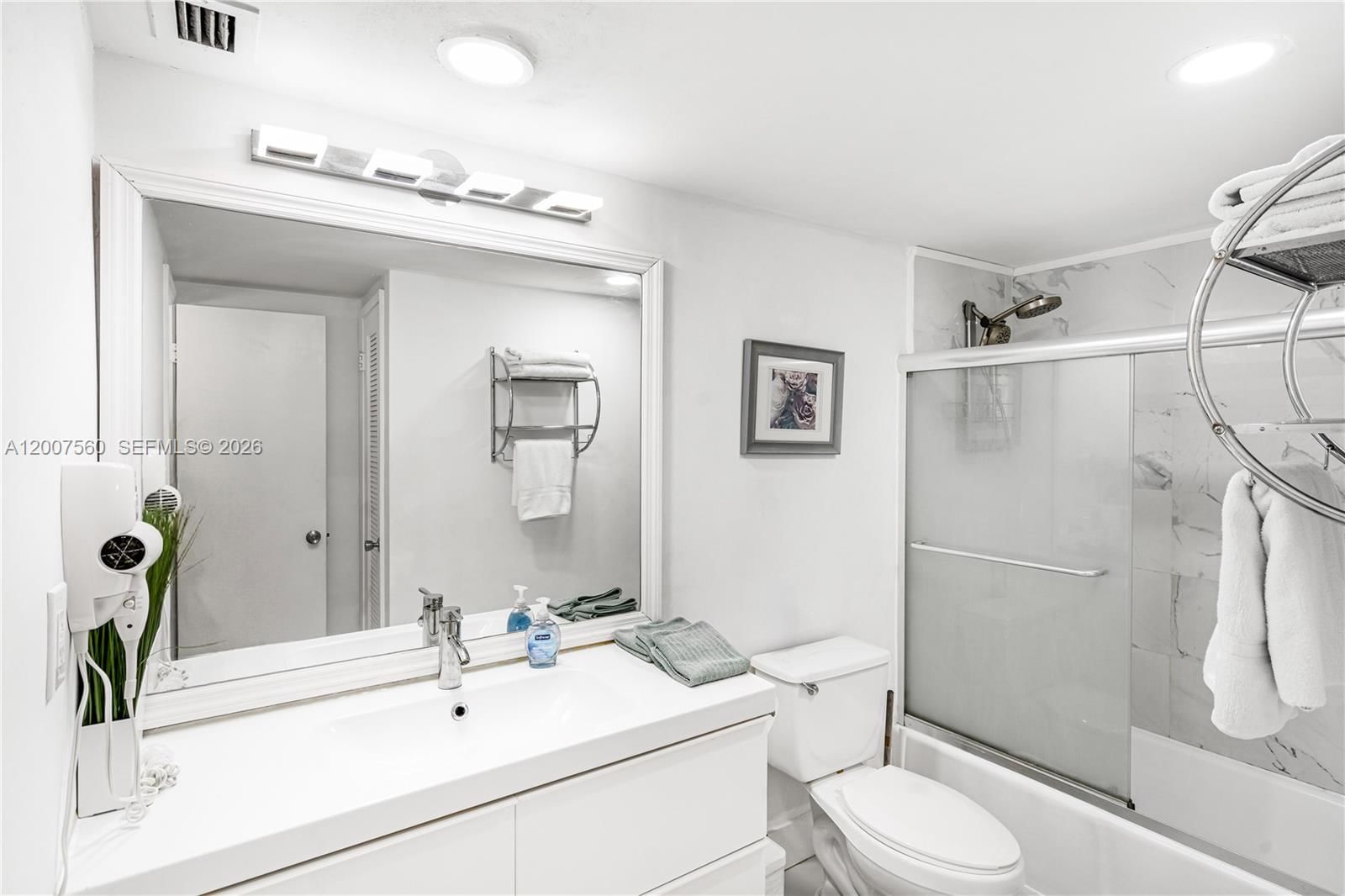 Real estate property located at 19370 Collins Ave #1612, Miami-dade, Ocean Reserve Condo, Sunny Isles Beach, FL