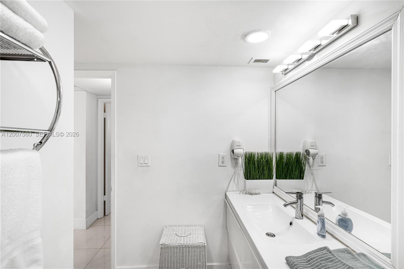 Real estate property located at 19370 Collins Ave #1612, Miami-dade, Ocean Reserve Condo, Sunny Isles Beach, FL