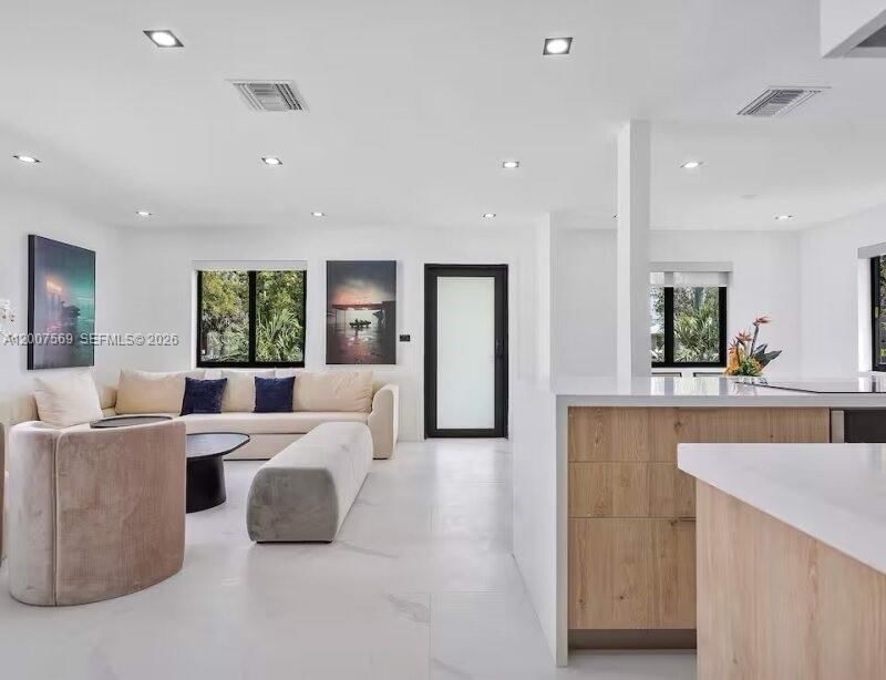 Real estate property located at 400 40th St, Miami-dade, Bay Vista Park, Miami, FL