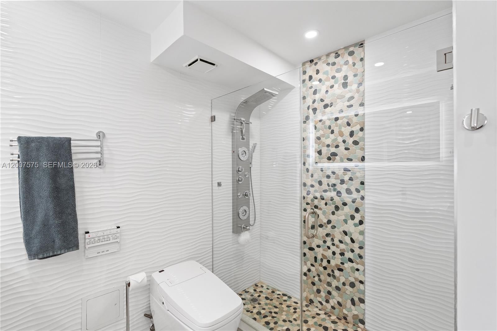 Real estate property located at 2030 Ocean Dr #918, Broward, Parker Plaza Condo Estate, Hallandale Beach, FL