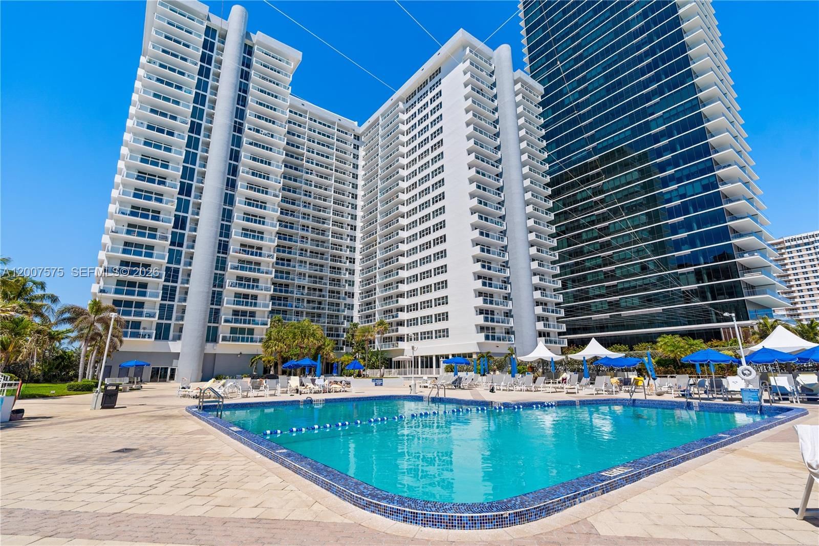 Real estate property located at 2030 Ocean Dr #918, Broward, Parker Plaza Condo Estate, Hallandale Beach, FL