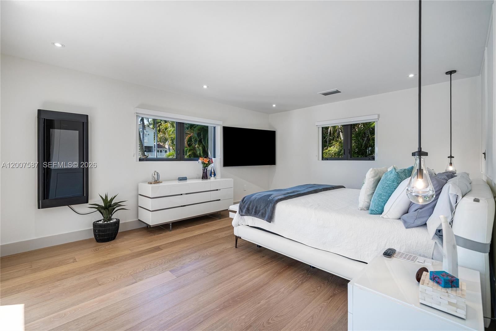 Real estate property located at 1520 Lugo Ave, Miami-dade, Coral Bay Sec C, Coral Gables, FL